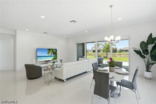 11949 Gardenia AVE, Naples, FL 34120