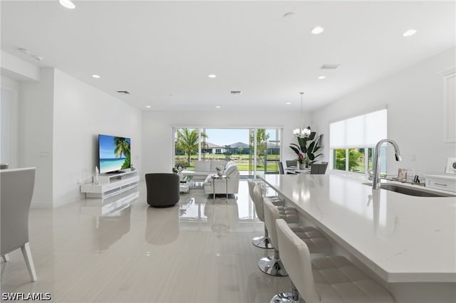 11949 Gardenia AVE, Naples, FL 34120