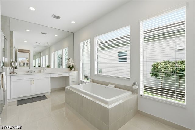 11949 Gardenia AVE, Naples, FL 34120