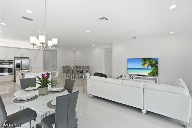 11949 Gardenia AVE, Naples, FL 34120