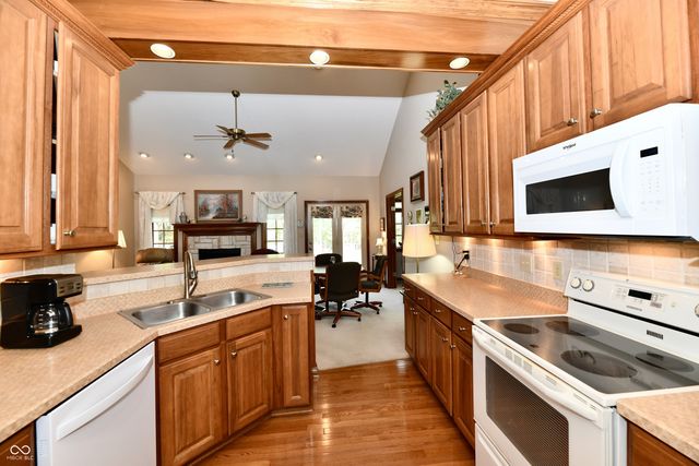 764 Willow Ridge Court, Plainfield, IN 46168