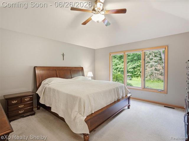 56432 Cromwell Court, Utica, MI 48316