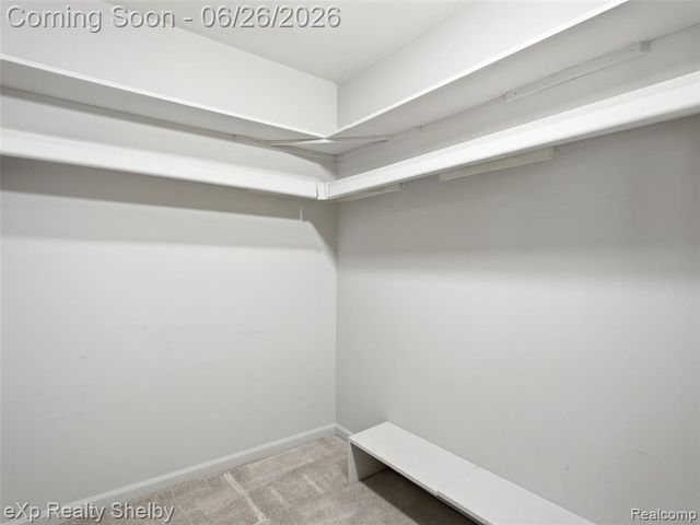 56432 Cromwell Court, Utica, MI 48316