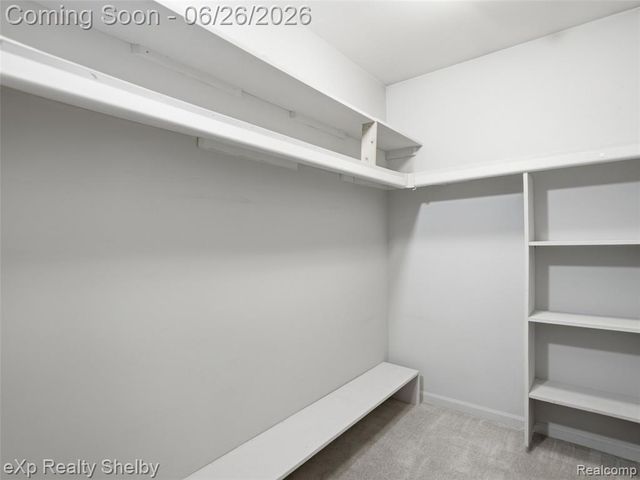 56432 Cromwell Court, Utica, MI 48316