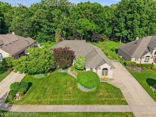 56432 Cromwell Court, Utica, MI 48316