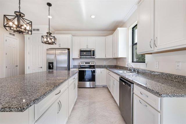 3421 HAMPTON BOULEVARD, Alva, FL 33920