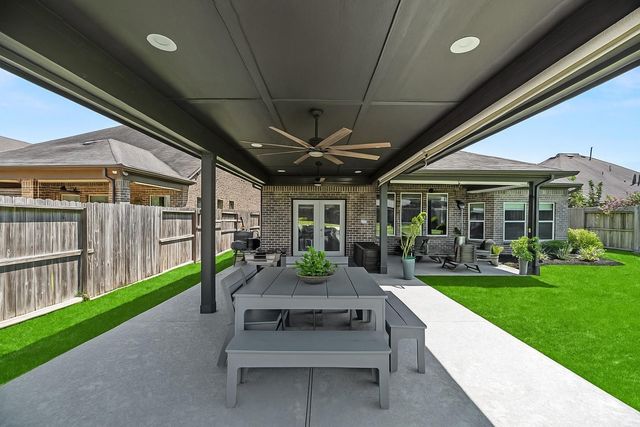 11211 Puckett River Drive, Cypress, TX 77433