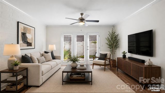 1224 Green Oaks Lane F, Charlotte, NC 28205