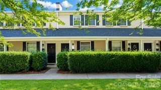 1224 Green Oaks Lane F, Charlotte, NC 28205