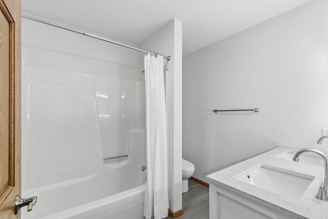 6408 Fox Run, Mcfarland, WI 53558