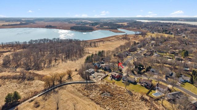 6408 Fox Run, Mcfarland, WI 53558