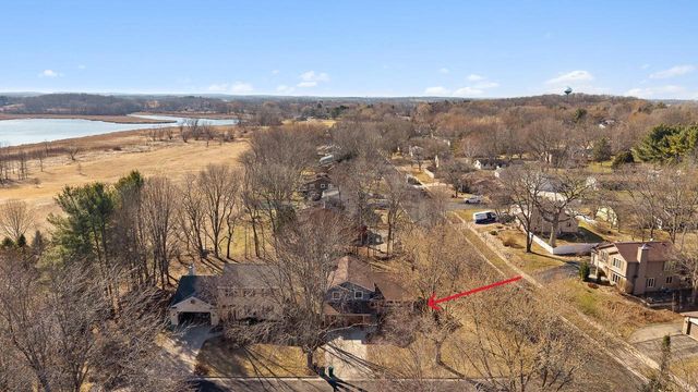 6408 Fox Run, Mcfarland, WI 53558