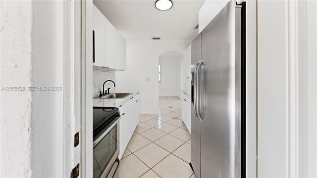 10755 SW 217th St, Miami, FL 33170