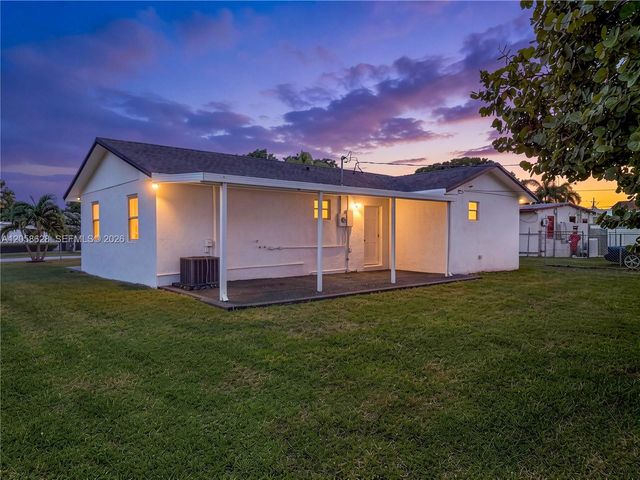 10755 SW 217th St, Miami, FL 33170