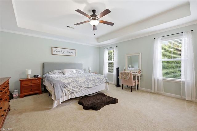 218 Penry Lane, Clemmons, NC 27012