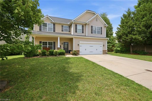 218 Penry Lane, Clemmons, NC 27012