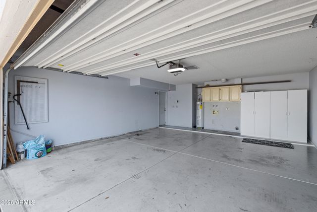 8185 E Del Caverna Drive, Scottsdale, AZ 85258
