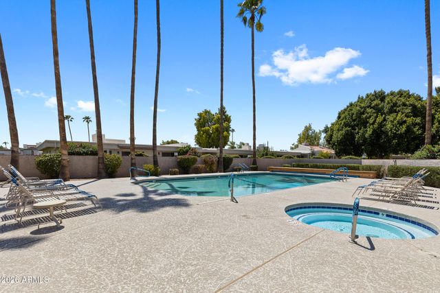 8185 E Del Caverna Drive, Scottsdale, AZ 85258