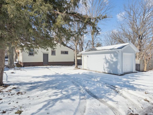 3837 3rd Street, Des Moines, IA 50313