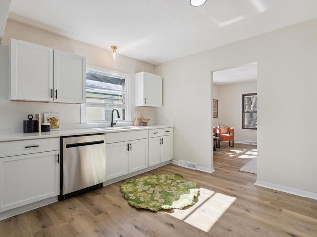 3837 3rd Street, Des Moines, IA 50313