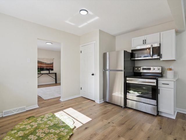 3837 3rd Street, Des Moines, IA 50313