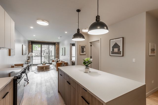 1706 Sherman Avenue 204, Evanston, IL 60201