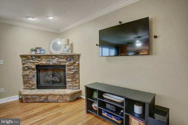 4171 FLETCHER DR, Greencastle, PA 17225