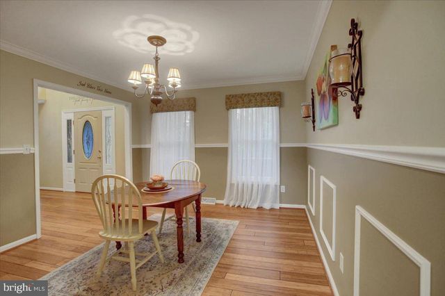 4171 FLETCHER DR, Greencastle, PA 17225