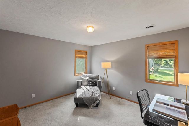 570 Connor Court, Lake Mills, WI 53551