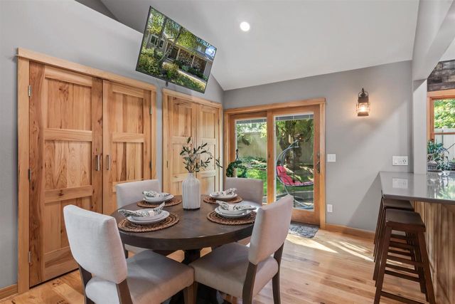 570 Connor Court, Lake Mills, WI 53551