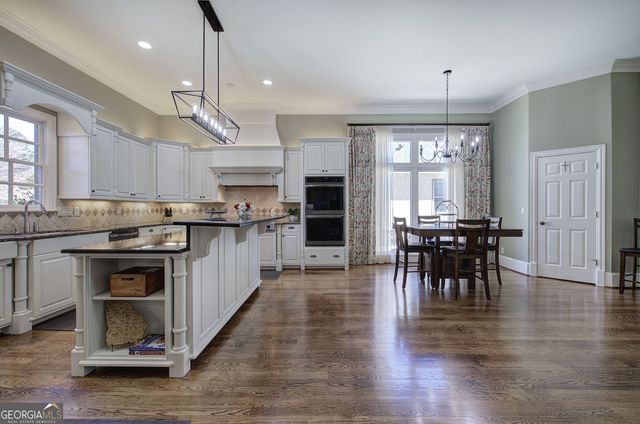 2160 Kensington Gates Drive NW, Kennesaw, GA 30152