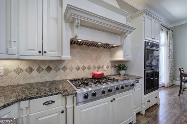 2160 Kensington Gates Drive NW, Kennesaw, GA 30152