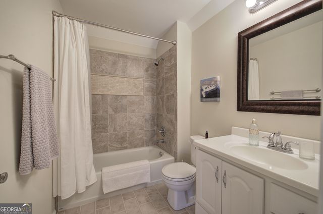 2160 Kensington Gates Drive NW, Kennesaw, GA 30152