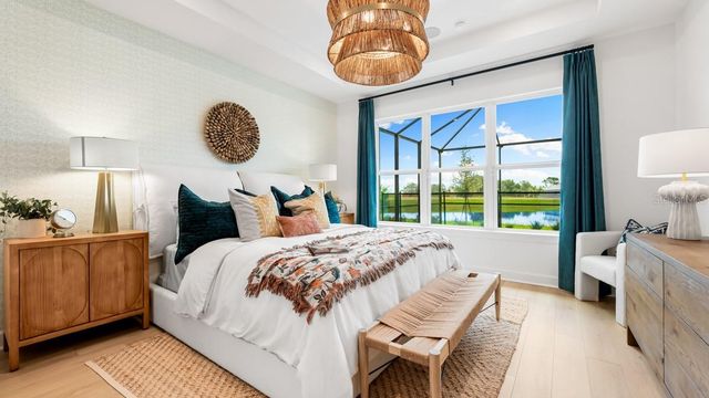 7325 CAYMAN COURT, Palmetto, FL 34221