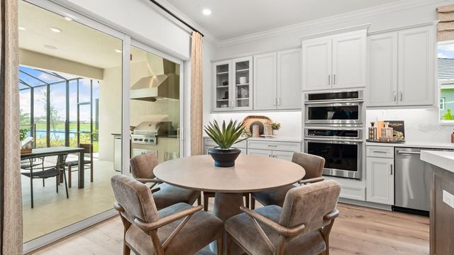 7325 CAYMAN COURT, Palmetto, FL 34221