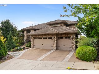 4055 Nw TWILIGHT Ter, Portland, OR 97229