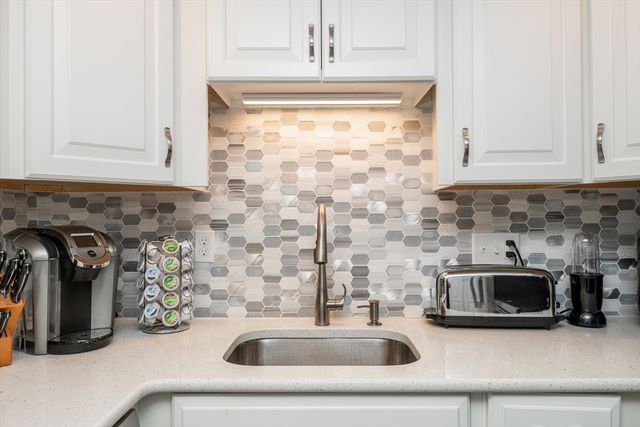 30 Conant St 1B, Beverly, MA 01915