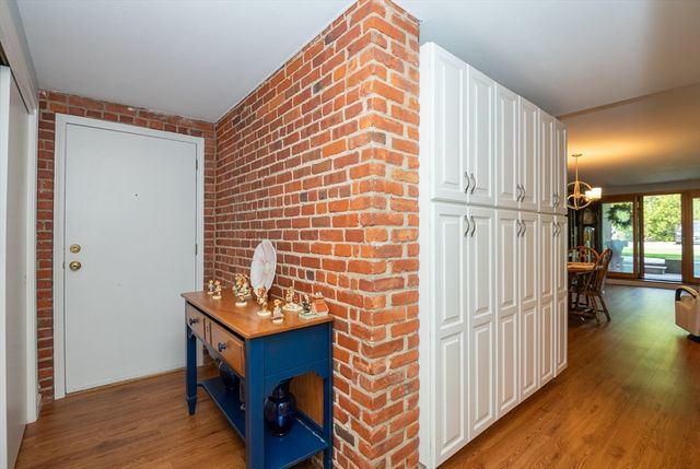 30 Conant St 1B, Beverly, MA 01915