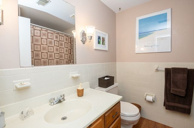 30 Conant St 1B, Beverly, MA 01915