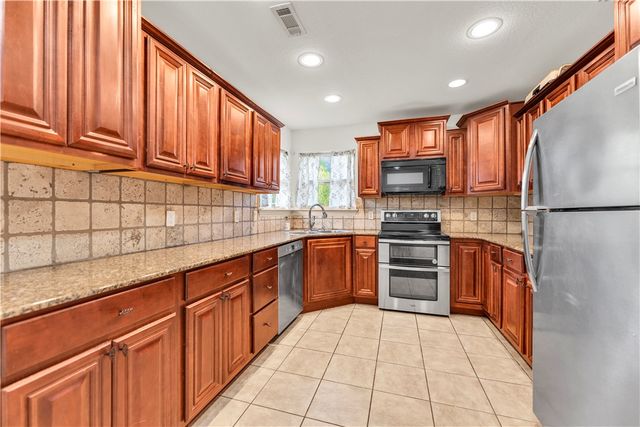 3502 S Stoney Point Road, Rogers, AR 72758