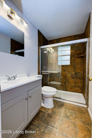 5101 Mt Marcy Rd, Louisville, KY 40216