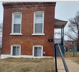 4463 Bessie Avenue, St Louis, MO 63115