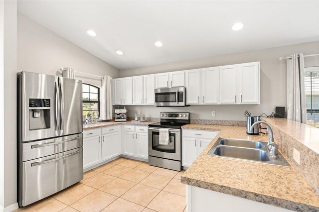 17703 NEAL DRIVE, Montverde, FL 34756