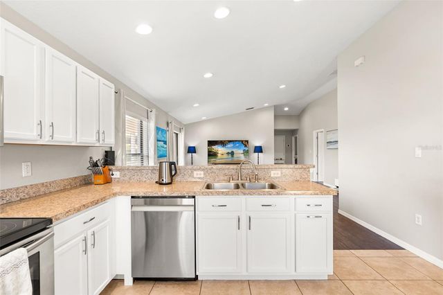 17703 NEAL DRIVE, Montverde, FL 34756