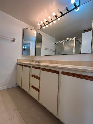 5277 CORAL COURT 625, Orlando, FL 32811