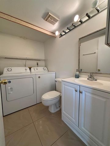 5277 CORAL COURT 625, Orlando, FL 32811