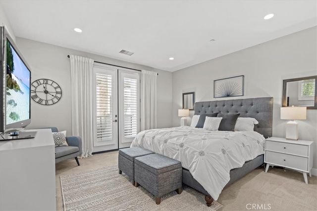 220 Terrapin, Irvine, CA 92618