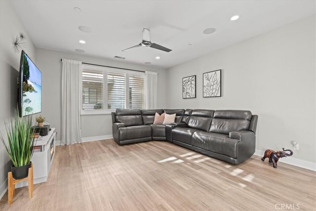 220 Terrapin, Irvine, CA 92618