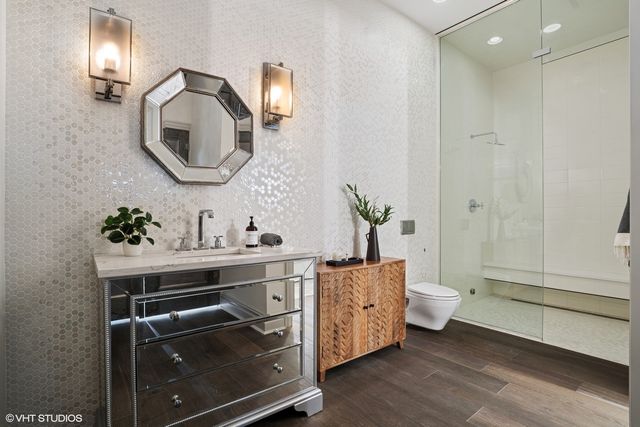 401 N Aberdeen Street 4S, Chicago, IL 60642