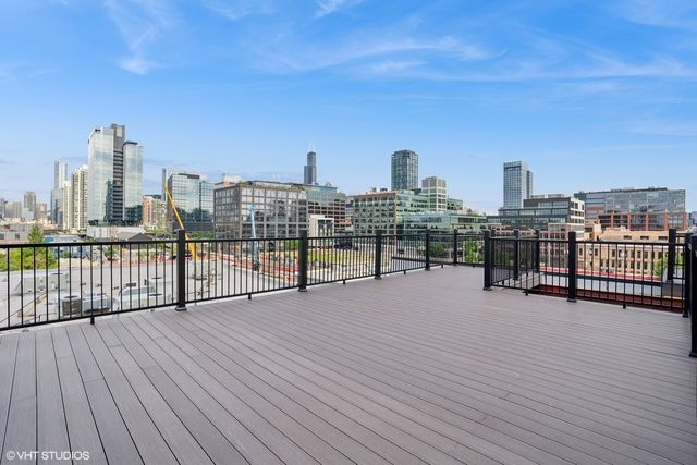 401 N Aberdeen Street 4S, Chicago, IL 60642